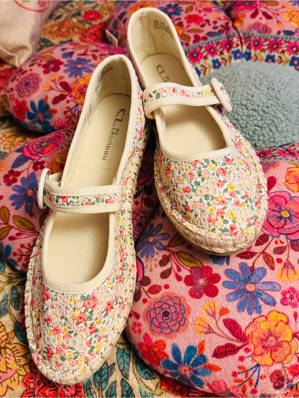 CL by Laundry Cream Floral Mary Jane Espadrilles with Multicolor Flowers
